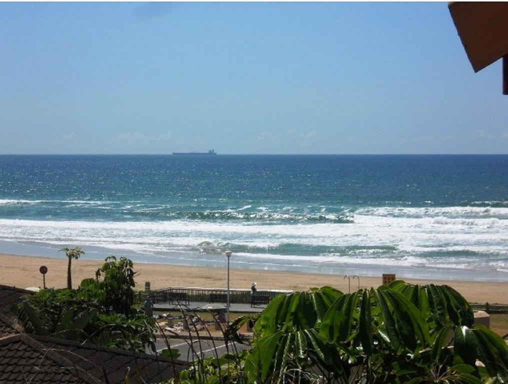 Beachfront Cabanas Amanzimtoti Room photo