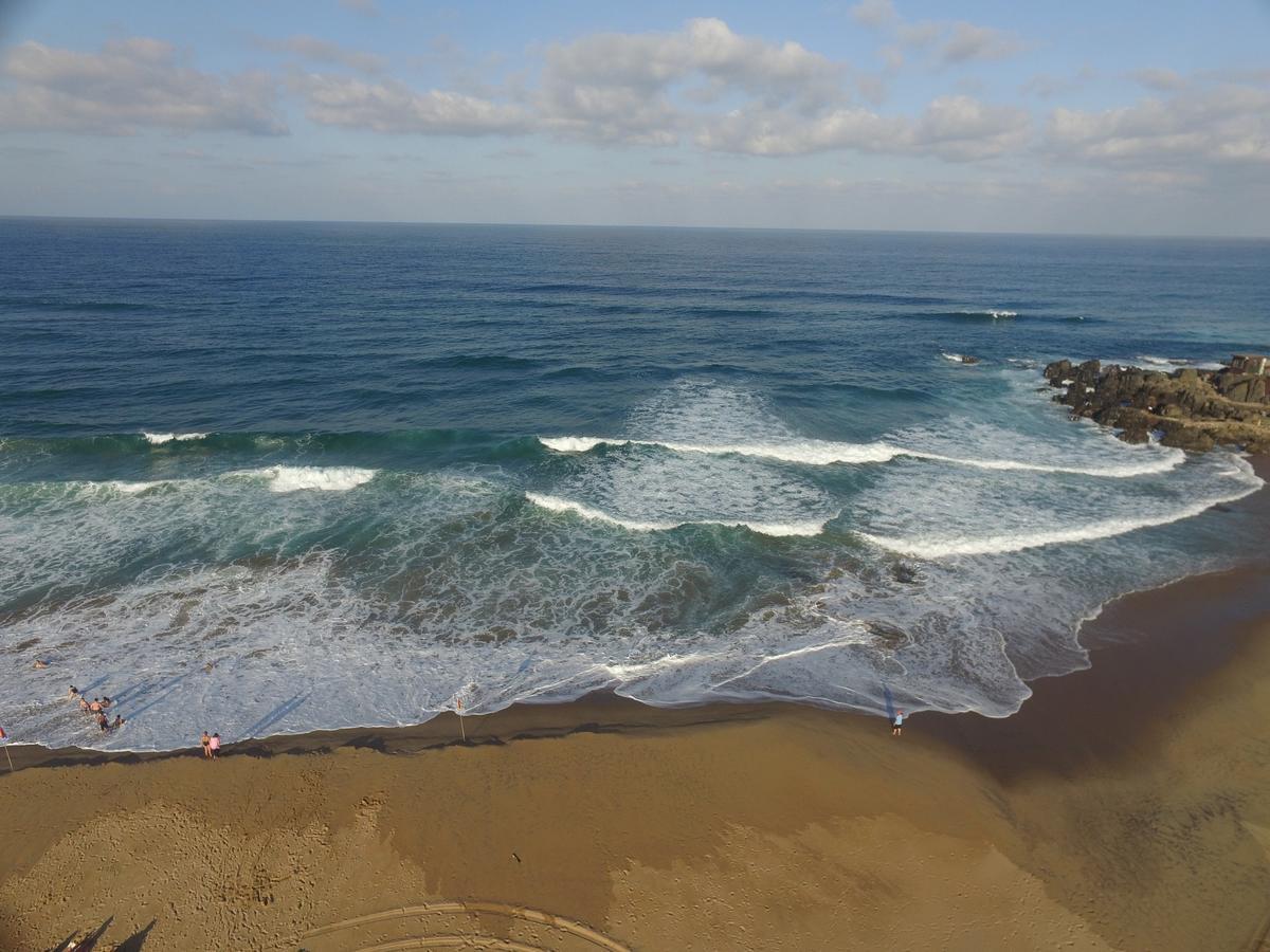 Beachfront Cabanas Amanzimtoti Exterior photo